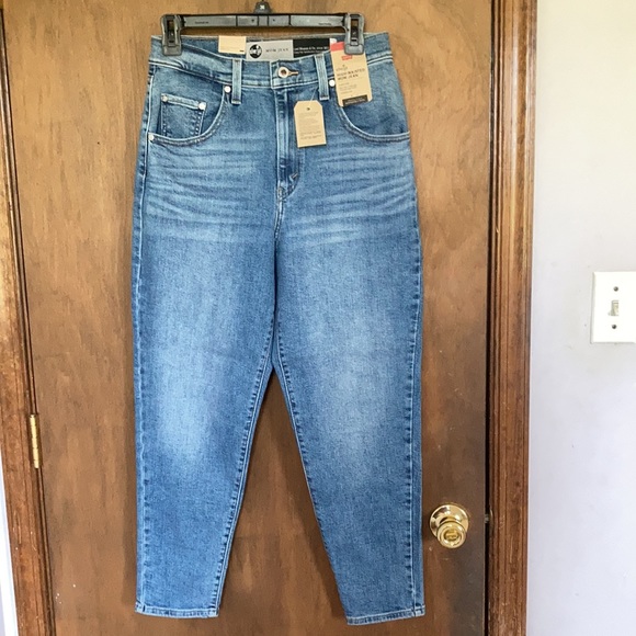 Levi’s high waisted mom jean retro denim size 28 X 27 - Picture 8 of 17